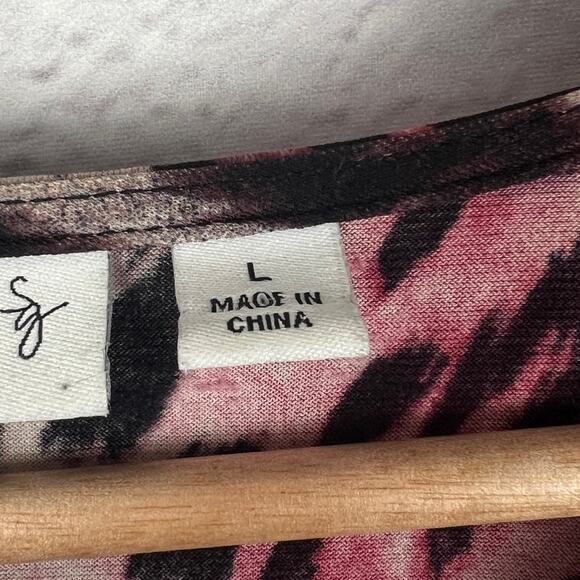 Susan Graver Women's L Leopard Animal Print Embellished‎ V-Neck 3/4 Sleeve Top - Picture 7 of 12